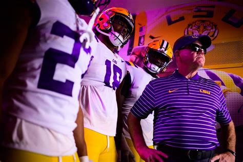 Brian Kelly: LSU HC Brian Kelly quashes rumors of leaving for Michigan or elsewhere amid Jim ...