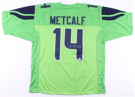 DK Metcalf Signed Jersey (JSA COA) | Pristine Auction