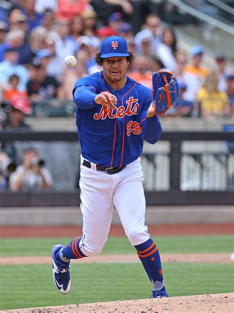 Mets push Jacob deGrom back, Taijuan Walker to start vs. Yankees