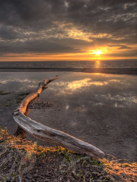 hdr-sunset-bristol-channel-sunset. Source pixabay.com