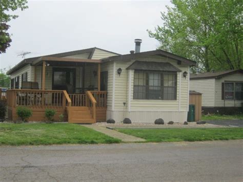 Shady Oaks in Minooka, IL | Minooka, Mobile home parks, Oaks