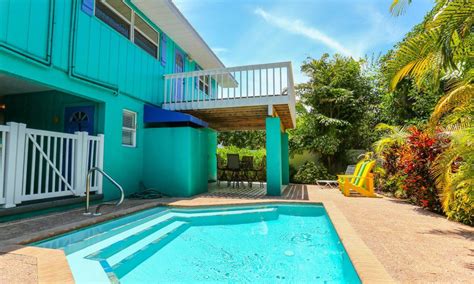 Emerald Shores - Vacation Rental in Anna Maria,FL | AMI Locals