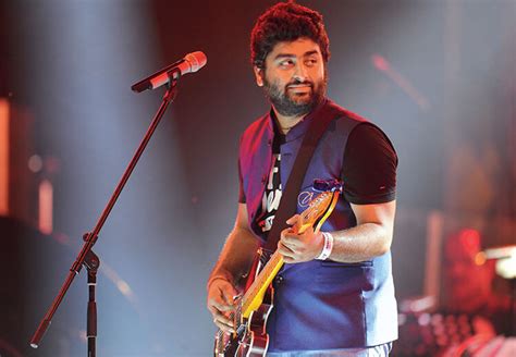 Arijit Singh Wiki, Age, Height, Weight, Musical Career, Family, Wife ...