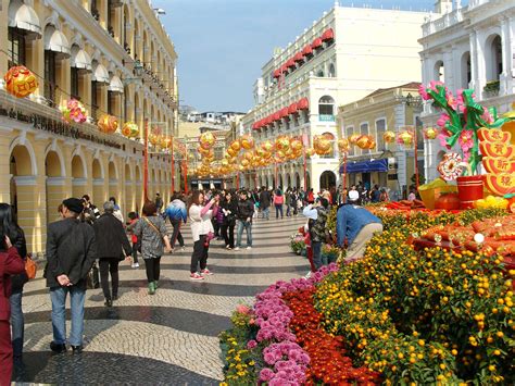 Top 10 Things to See and Do in Macau