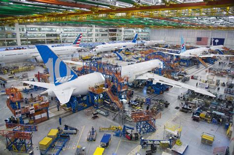 All things 787: First 787-10 completes wing-body join, Boeing delivers ...