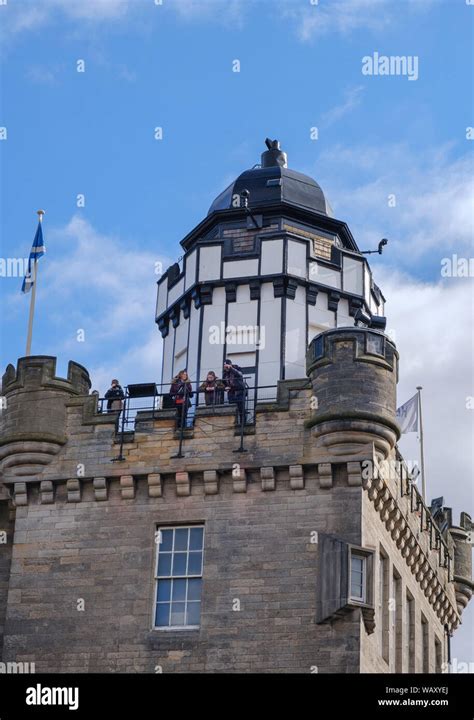 Edinburgh camera obscura hi-res stock photography and images - Alamy