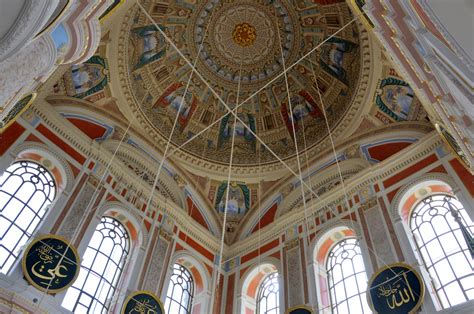 Istanbul Ortakoy Mosque Architecture, Interior, Inside - Istanbul Clues