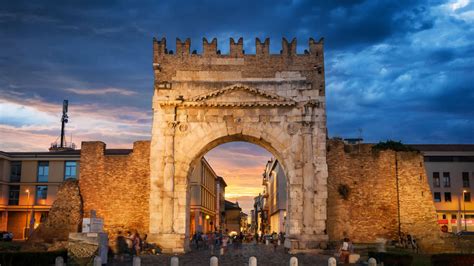 Arco di Augusto, Rimini, Italy | Rimini italy, Cities in italy, Day ...