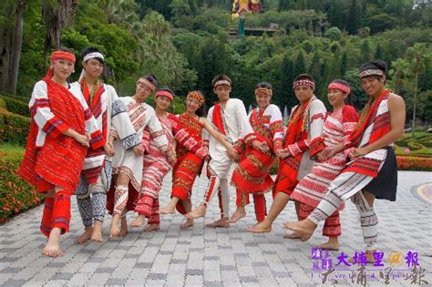 The patterns that represent 16 Taiwan indigenous groups and languages ...