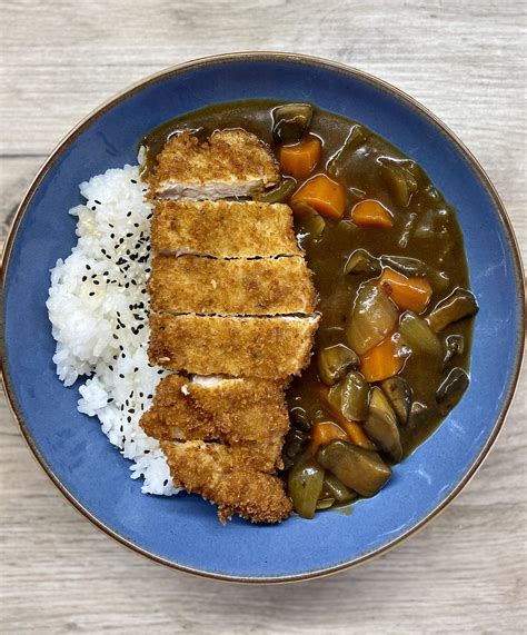 Tonkatsu curry & rice : r/JapaneseFood