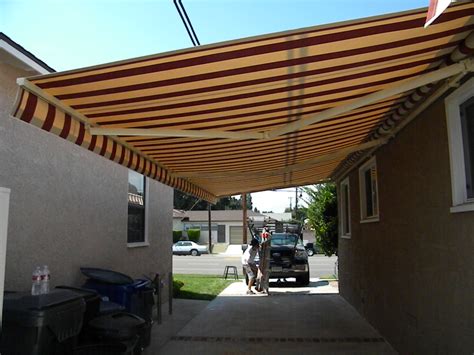 Lateral Arm Awnings | Made in the Shade Awnings