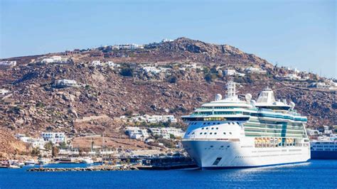 Planning the Best Cruise of the Greek Islands: Expert Tips & Tricks