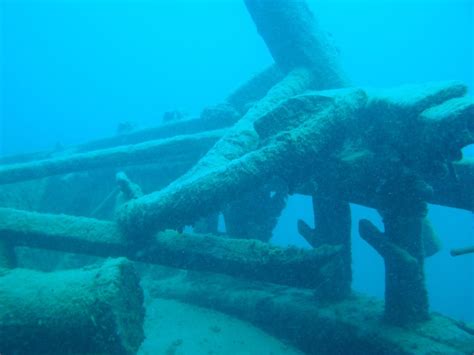 Scuba Diving in Tobermory • Scuba Diver Life