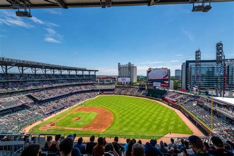 Truist Park Food Ultimate Guide - Atlanta Braves Food | TSR