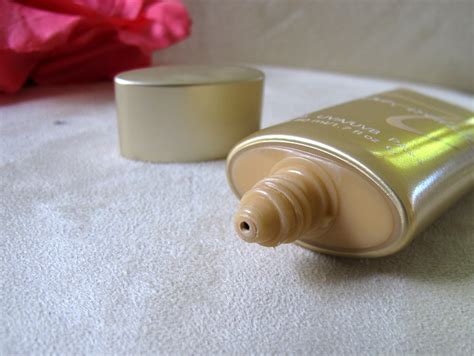 Jane Iredale Glow Time BB Cream review & photos |Makeup and Macaroons