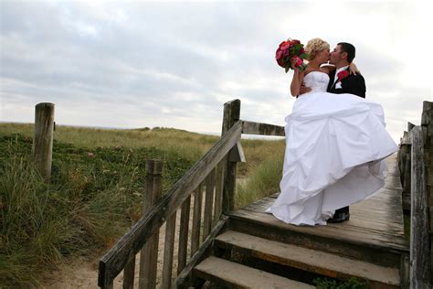 Surfsand Resort - Hotel Weddings - Cannon Beach, OR - WeddingWire