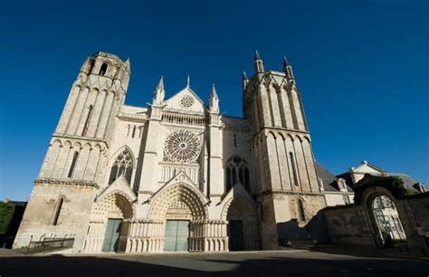 Poitiers Cathedral in Poitiers: 3 reviews and 26 photos