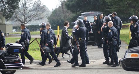 City Of Oakland Hires Ex-Cons To Oversee Its Police Department