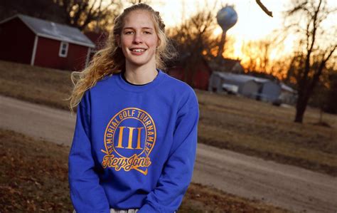 Iowa recruit Ava Jones got a start, and a basket, Tuesday night | The Gazette