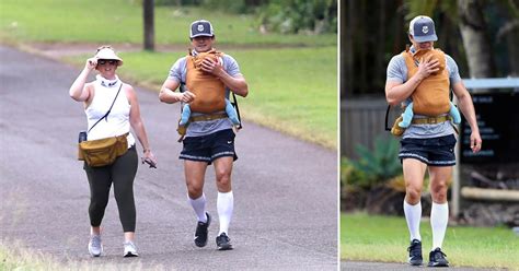 Orlando Bloom Takes Daisy Dove For A Stroll In Hawaii: Photos