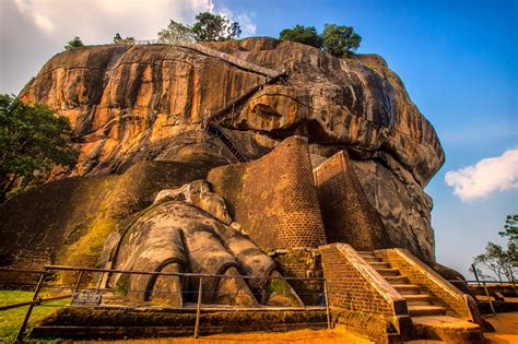 Sigiriya Rock Fortress: 7 tips for visiting | Atlas & Boots