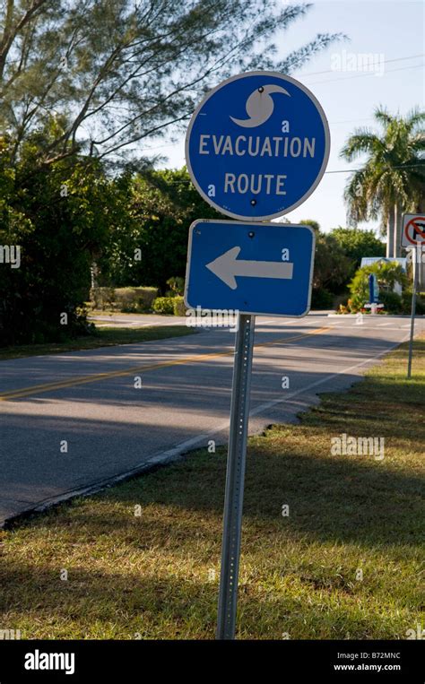 Hurricane evacuation sign Stock Photo - Alamy