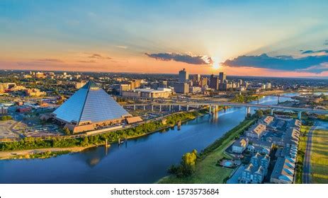 Memphis Tennessee Usa Downtown Skyline Aerial Stock Photo 1573573684 | Shutterstock