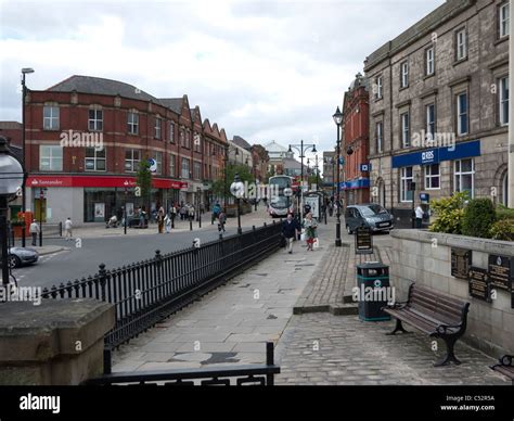 Oldham Town Centre, Oldham, Lancashire, England, UK Stock Photo - Alamy