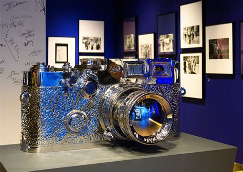 Best Camera To Take Pictures Of Artwork - Only Cameras