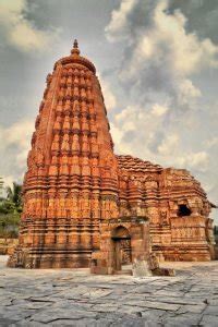 Introduction to Nagara Temple Architecture - Chintan