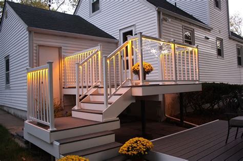 Lighted Outdoor Railings | Shelly Lighting