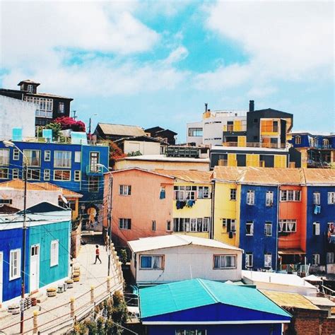 🌈#Valparaiso! 😍 The colorful houses have become the hallmark of Valparaíso, Chile. These houses ...