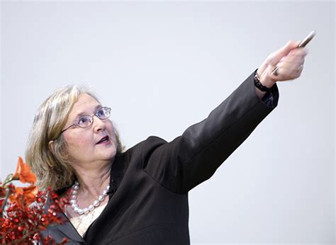 Elizabeth H. Blackburn – Photo gallery - NobelPrize.org