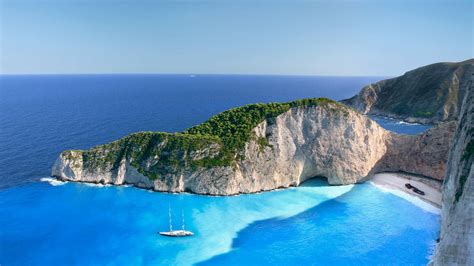 Greece's best ports, marinas and yacht clubs for sailing holidays