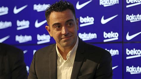 FC Barcelona boss Xavi addresses the Press ahead of Barca vs Elche ...