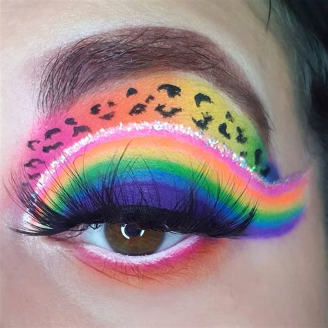 Makeup trend 2021: Rainbow eyeshadow takes over Instagram! Here's how ...