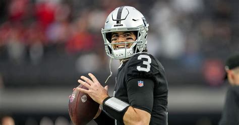 Jarrett Stidham Ridiculed by Raiders Fans for Poor Play in Week 18 Loss ...