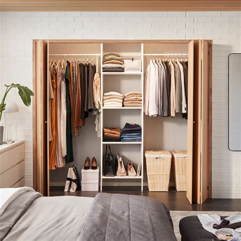 Wardrobe wonders that fit in a bedroom - IKEA