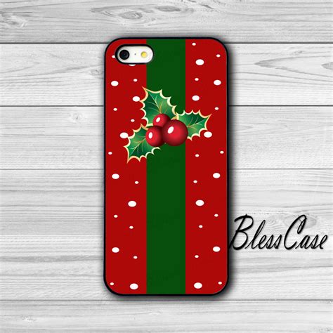 27 Cute Christmas iPhone Cases - Style Motivation