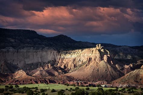 Abiquiu / Ghost Ranch / Plaza Blanca – Steven Bundy Photo Tours