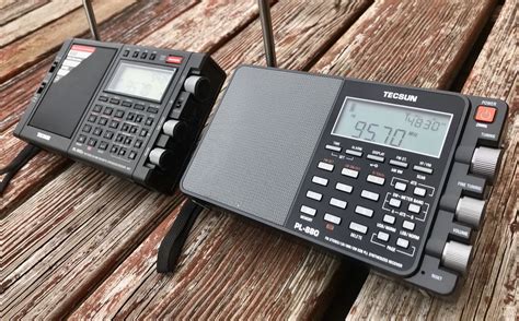 Field Notes: Comparing the Tecsun PL-990x and PL-880 | The SWLing Post