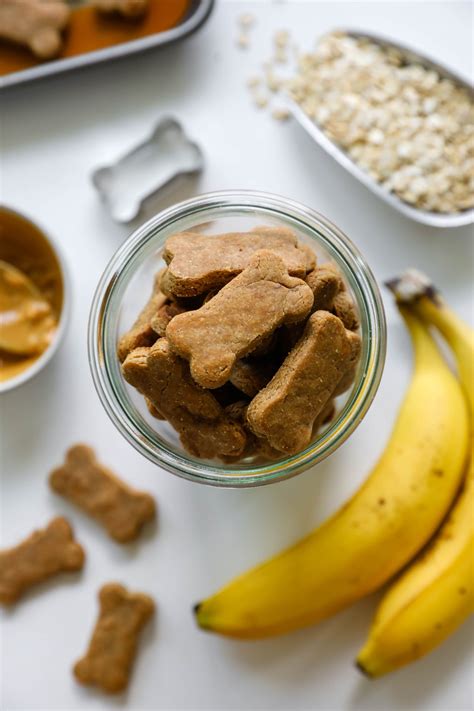 3-Ingredient Peanut Butter Banana Dog Treats - Flora & Vino | Recipe ...