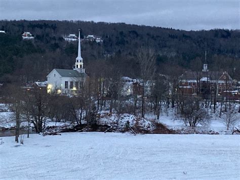 Burlington weather: 6 inches of snow expected by Friday morning