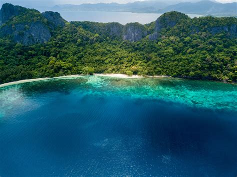 Cadlao Beaches & Coves I El Nido Island Hopping Tour D wi...