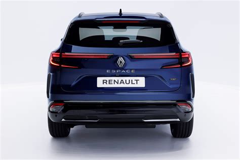 New Renault Espace revealed – swaps MPV for SUV