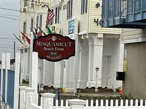 MISQUAMICUT BEACH FRONT INN - Updated December 2024 - 27 Photos & 26 ...