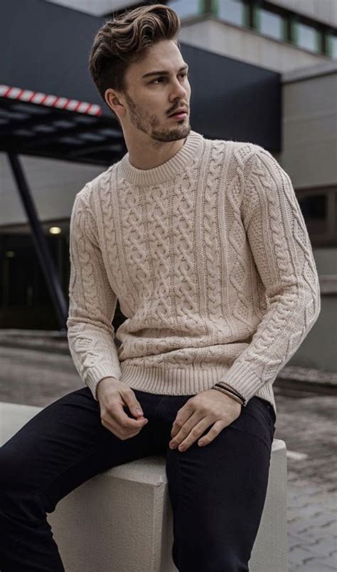 15 Trendy Winter Looks With Sweaters For Men - Styleoholic