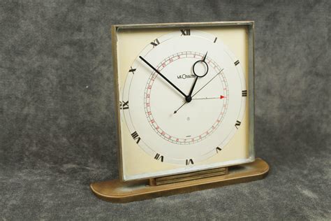 Lot - ART DECO CALENDAR DESK CLOCK