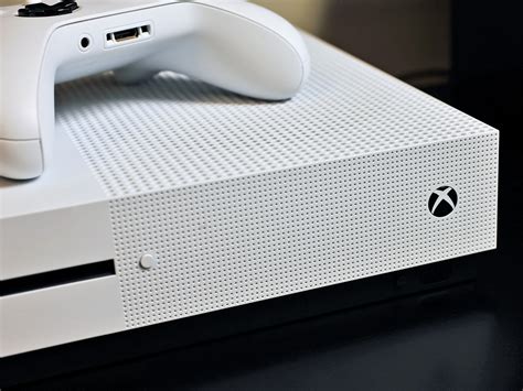 Xbox One S review: Smaller and better than ever | Windows Central