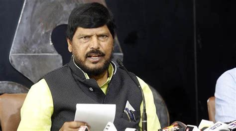 Athawale to Sena: Reunite with BJP to form government in Maharashtra | Mumbai News - The Indian ...